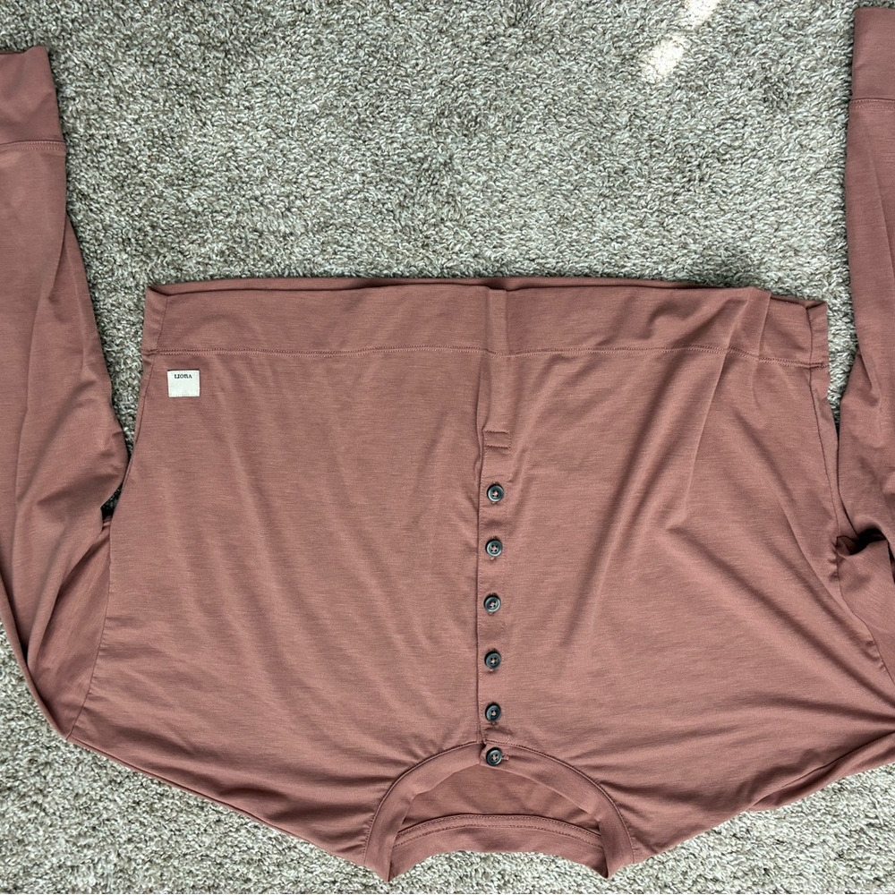 Vuori Cropped Long Sleeve Henley